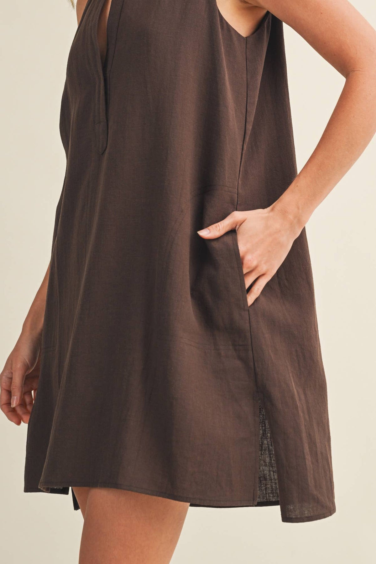 Sleeveless Stand Collar Shift Dress