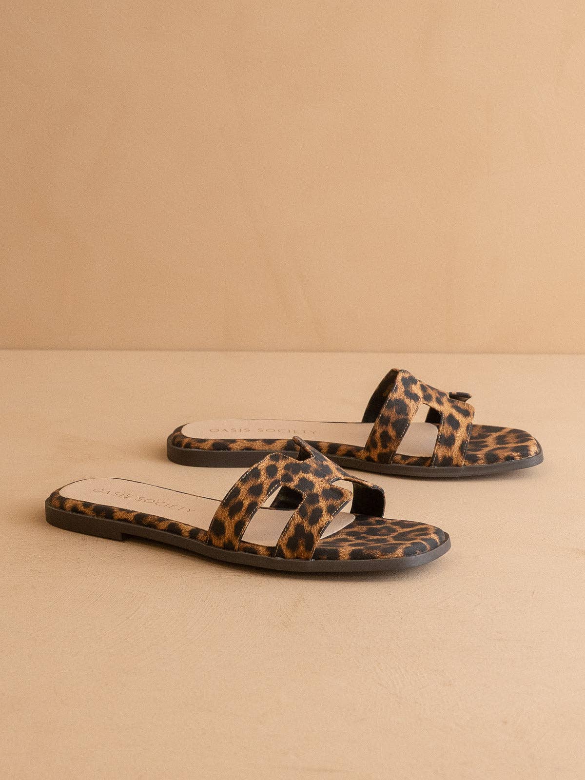 OASIS SOCIETY The Everlee | Leopard H-Strap Sandal