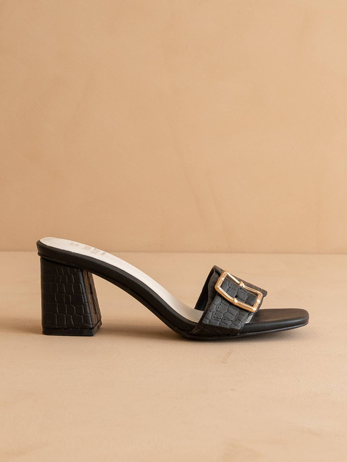 The Glendale Black | Bamboo Buckle Sandal