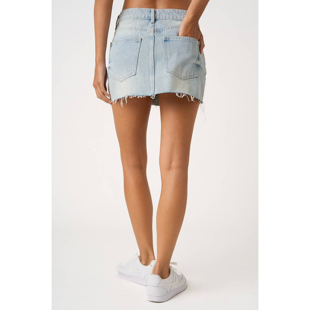 DISTRESSED HEM WASHED DENIM MINI SKIRT